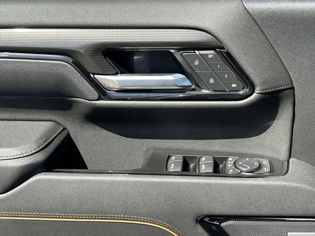 2026 GMC Sierra 2500HD Crew Cab, Standard Bed, AT4, 4WD