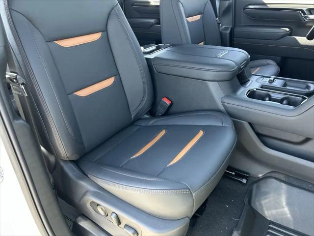 2026 GMC Sierra 2500HD Crew Cab, Standard Bed, AT4, 4WD