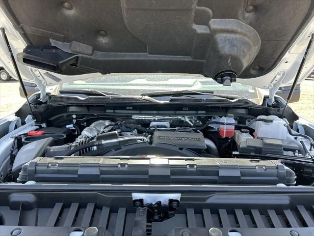 2026 GMC Sierra 2500HD Crew Cab, Standard Bed, AT4, 4WD