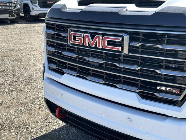 2026 GMC Sierra 2500HD Crew Cab, Standard Bed, AT4, 4WD