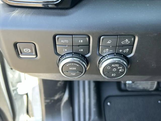 2026 GMC Sierra 1500 Crew Cab, Short Bed, AT4, 4WD