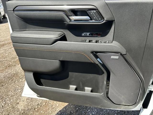 2026 GMC Sierra 1500 Crew Cab, Short Bed, AT4, 4WD