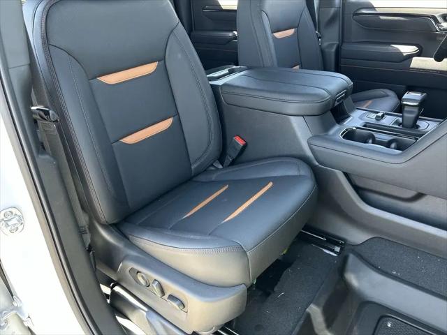 2026 GMC Sierra 1500 Crew Cab, Short Bed, AT4, 4WD
