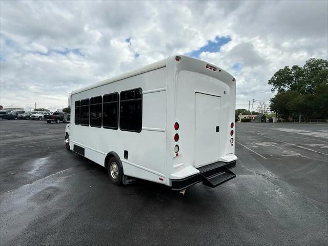 2019 Ford E-450 Cutaway E-450