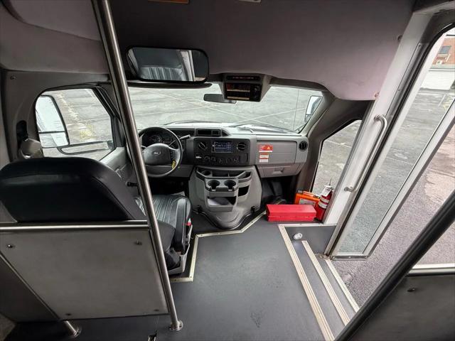2019 Ford E-450 Cutaway E-450