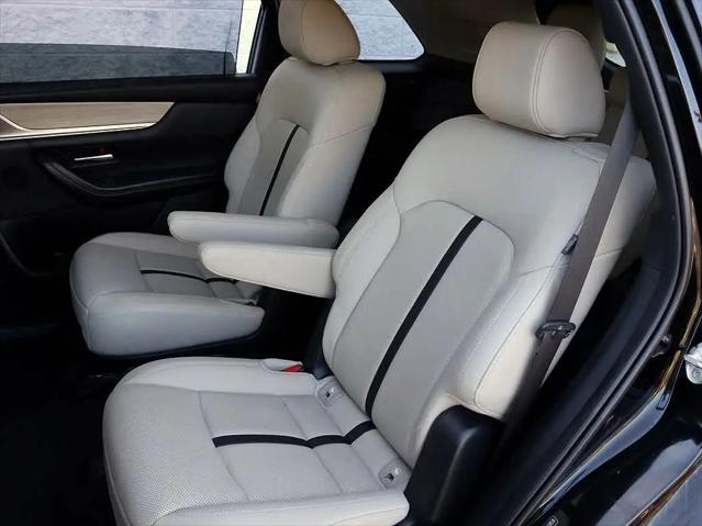 2024 Mazda X-90 Premium