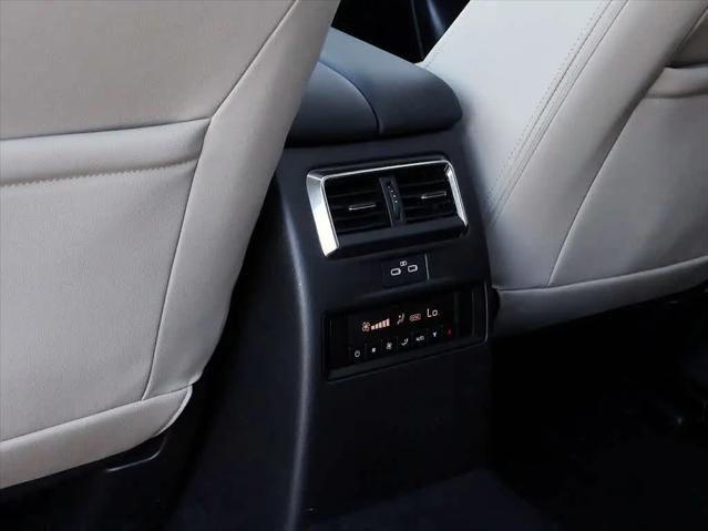2024 Mazda X-90 Premium