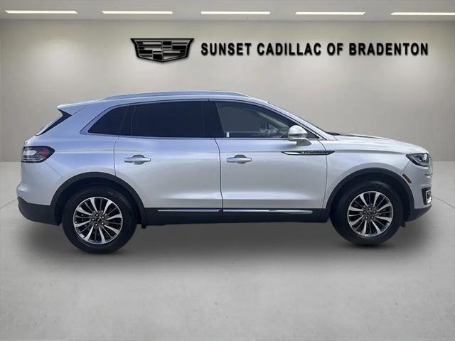 2019 Lincoln Nautilus Select