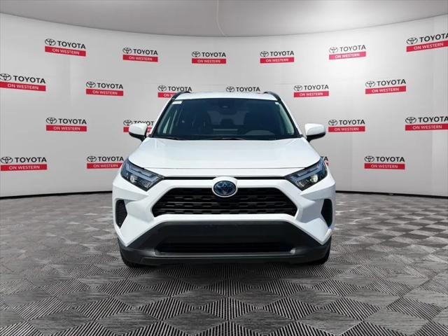 2024 Toyota RAV4 Hybrid LE