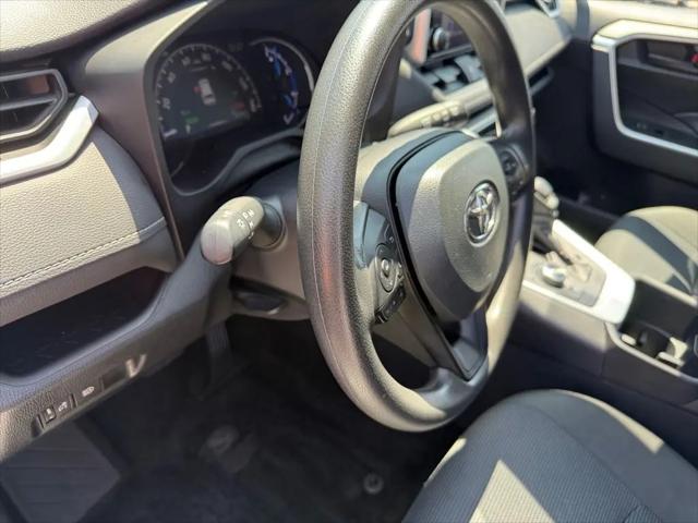 2024 Toyota RAV4 Hybrid LE