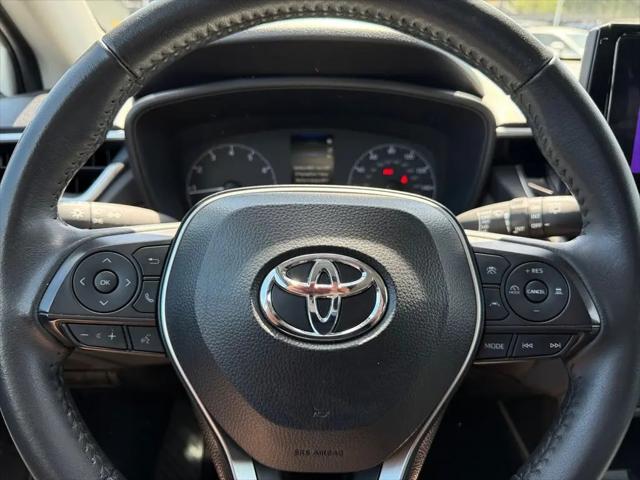 2024 Toyota Corolla Cross LE