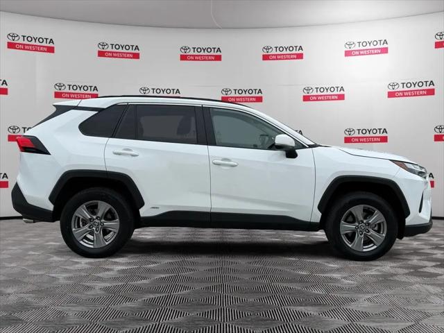 2024 Toyota RAV4 Hybrid LE