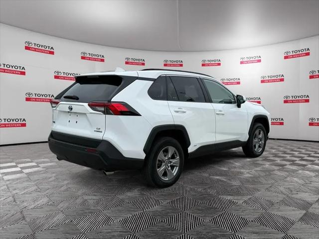 2024 Toyota RAV4 Hybrid LE