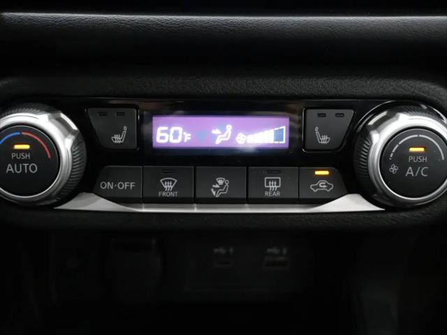 2024 Nissan Versa 1.6 SR
