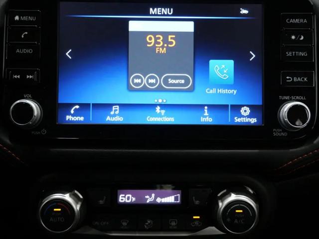 2024 Nissan Versa 1.6 SR