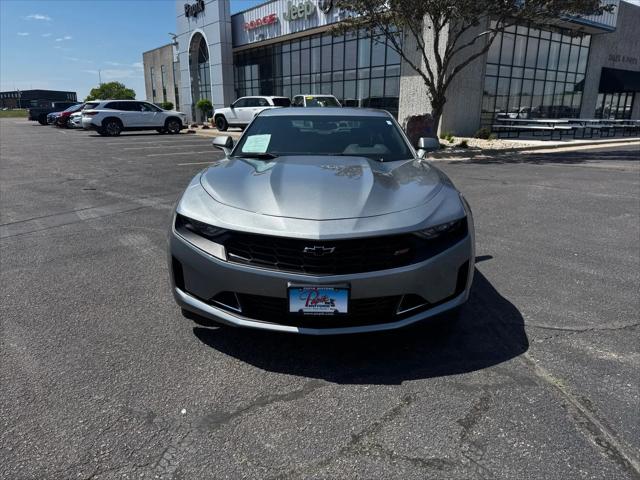 2023 Chevrolet Camaro RWD Coupe 2LT