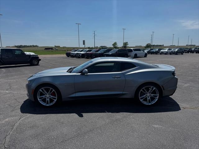 2023 Chevrolet Camaro RWD Coupe 2LT