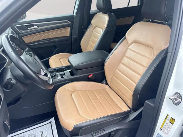 2020 Volkswagen Atlas Cross Sport 3.6L V6 SEL Premium