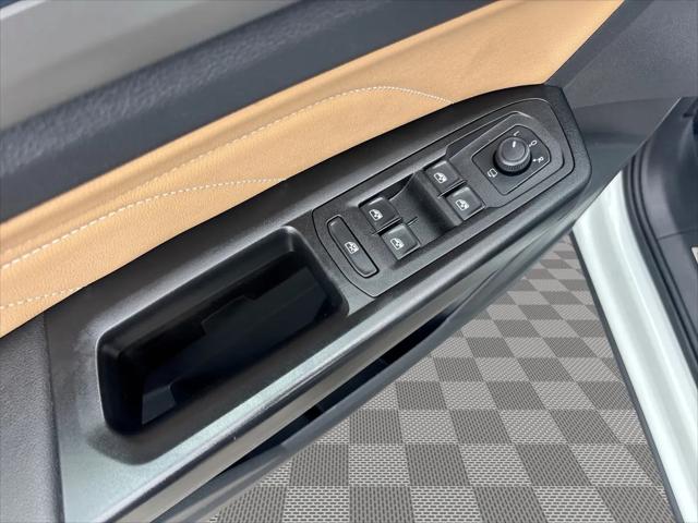 2020 Volkswagen Atlas Cross Sport 3.6L V6 SEL Premium