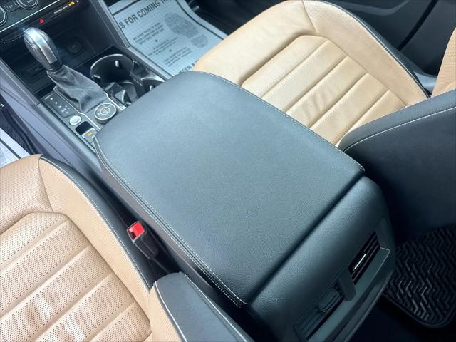2020 Volkswagen Atlas Cross Sport 3.6L V6 SEL Premium