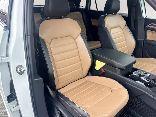 2020 Volkswagen Atlas Cross Sport 3.6L V6 SEL Premium