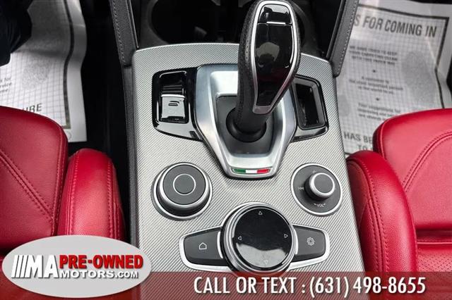 2024 Alfa Romeo Stelvio Veloce AWD