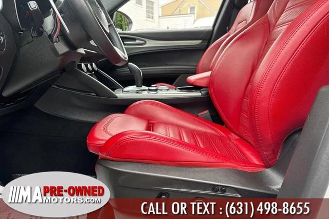 2024 Alfa Romeo Stelvio Veloce AWD