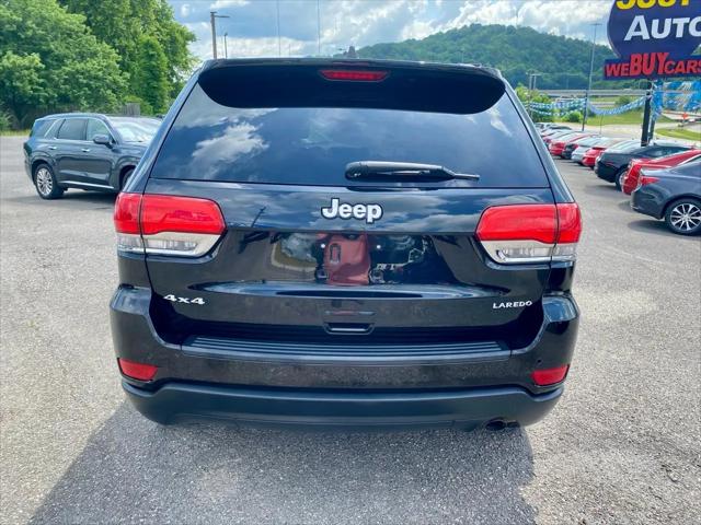 2017 Jeep Grand Cherokee Laredo 4x4