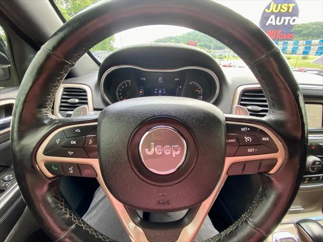 2017 Jeep Grand Cherokee Laredo 4x4