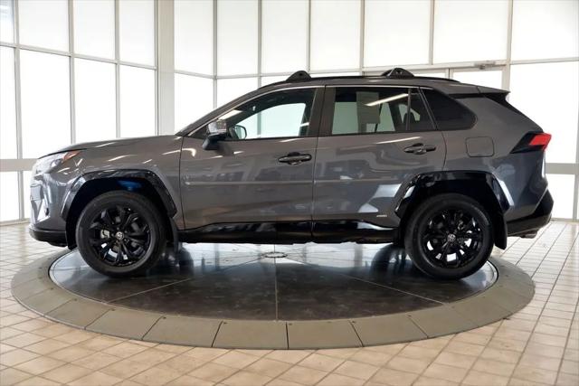 2023 Toyota RAV4 Hybrid SE