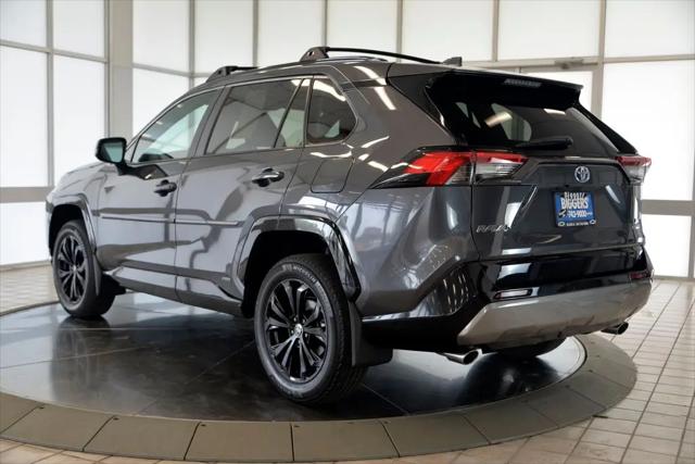2023 Toyota RAV4 Hybrid SE