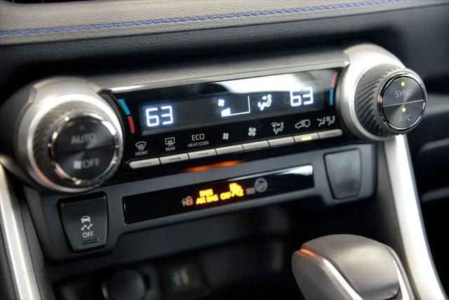 2023 Toyota RAV4 Hybrid SE