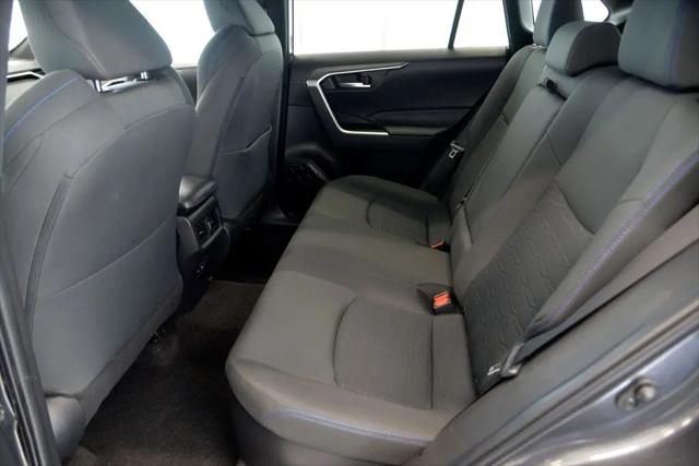 2023 Toyota RAV4 Hybrid SE