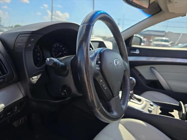 2011 INFINITI G37 G37