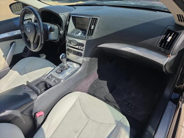 2011 INFINITI G37 G37