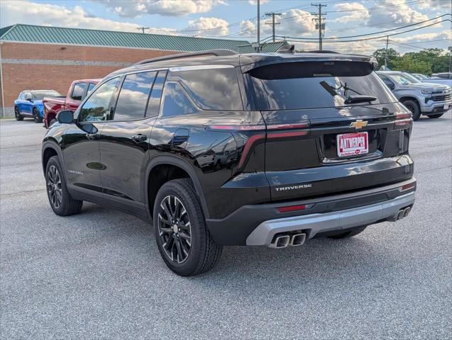 2026 Chevrolet Traverse FWD LT