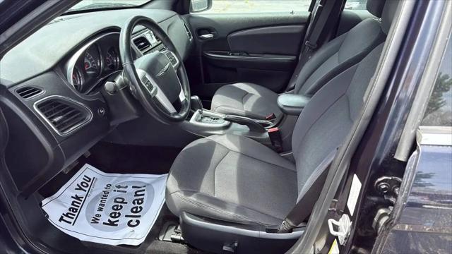2012 Chrysler 200 Touring