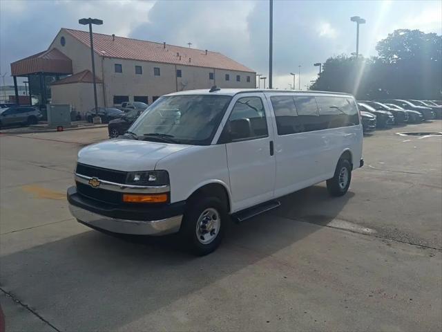 2025 Chevrolet Express Passenger RWD 3500 Extended Wheelbase LT for sale in Irving, TX