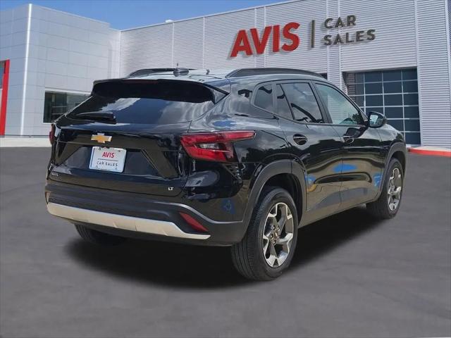 2025 Chevrolet Trax FWD LT