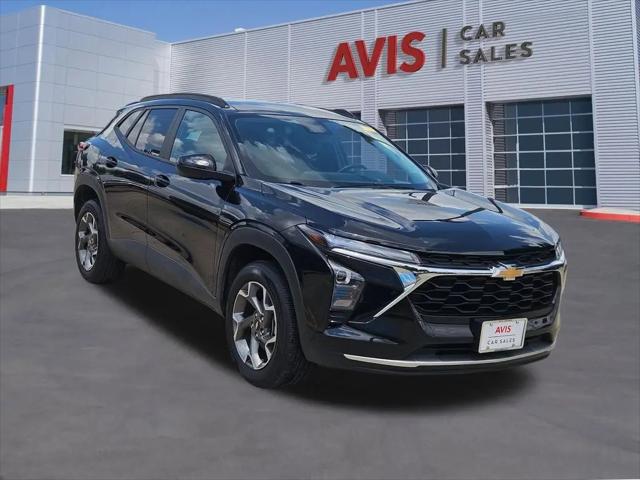 2025 Chevrolet Trax FWD LT