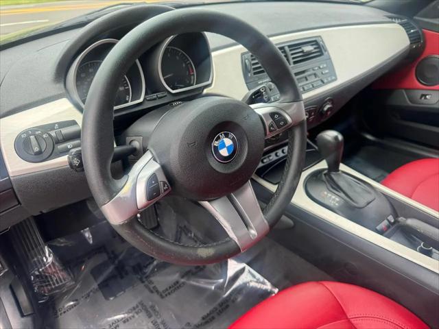 2005 BMW Z4 2.5i