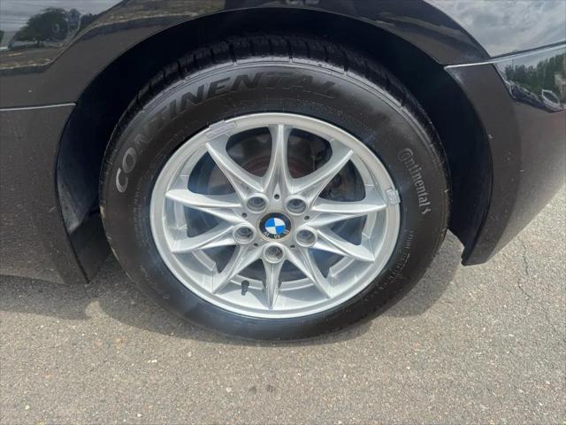 2005 BMW Z4 2.5i