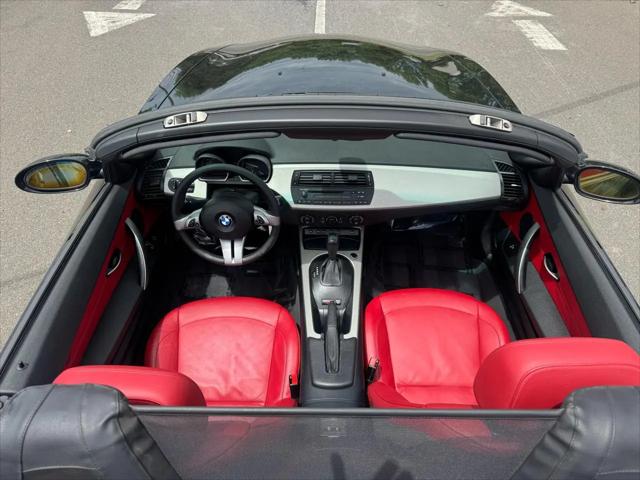 2005 BMW Z4 2.5i