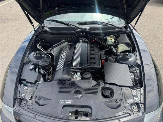 2005 BMW Z4 2.5i