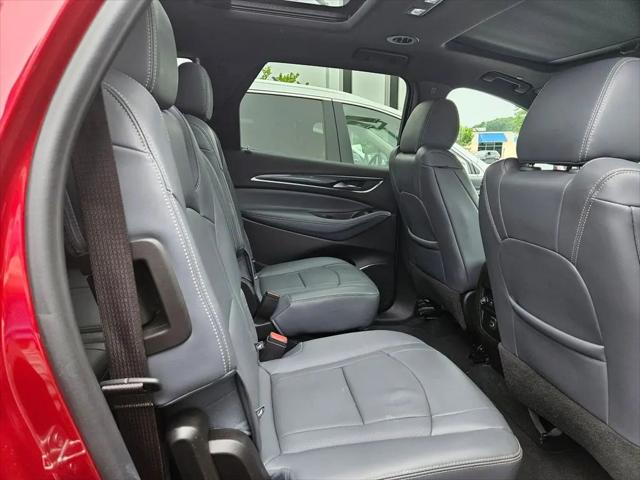 2022 Buick Enclave AWD Essence