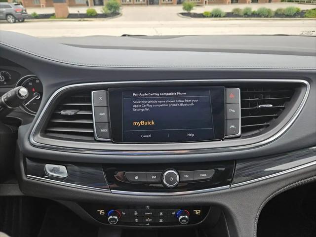 2022 Buick Enclave AWD Essence
