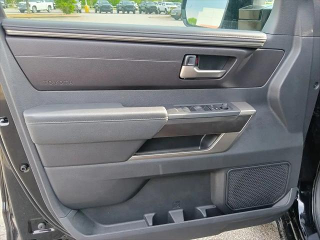 2026 Toyota Tundra SR5 CrewMax 5.5' Bed