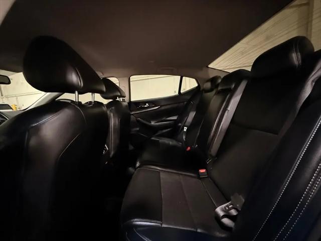 2021 Nissan Maxima SV Xtronic CVT