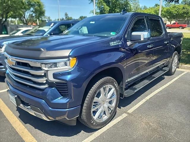 2023 Chevrolet Silverado 1500 4WD Crew Cab Short Bed High Country