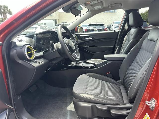 2024 Chevrolet Trax FWD LT